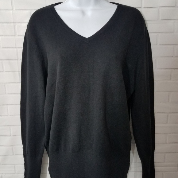 JM Collection Black V Neck Pullover Sweater - Picture 2 of 8